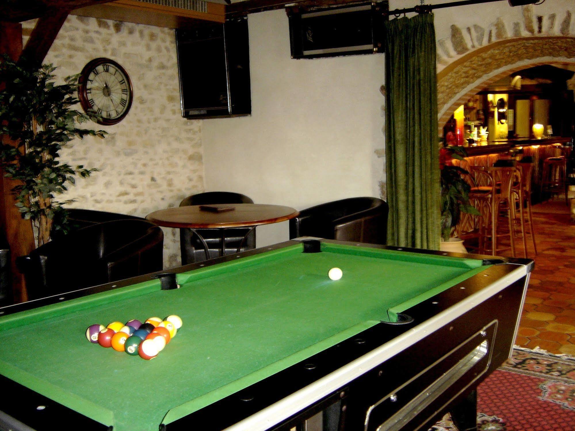 Logis Oasis 3* Villaines-la-Juhel